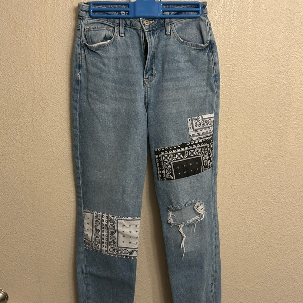 Hollister Women Ultra High Rise Mom Stretch Jean Patchwork Size 3R W26/L27